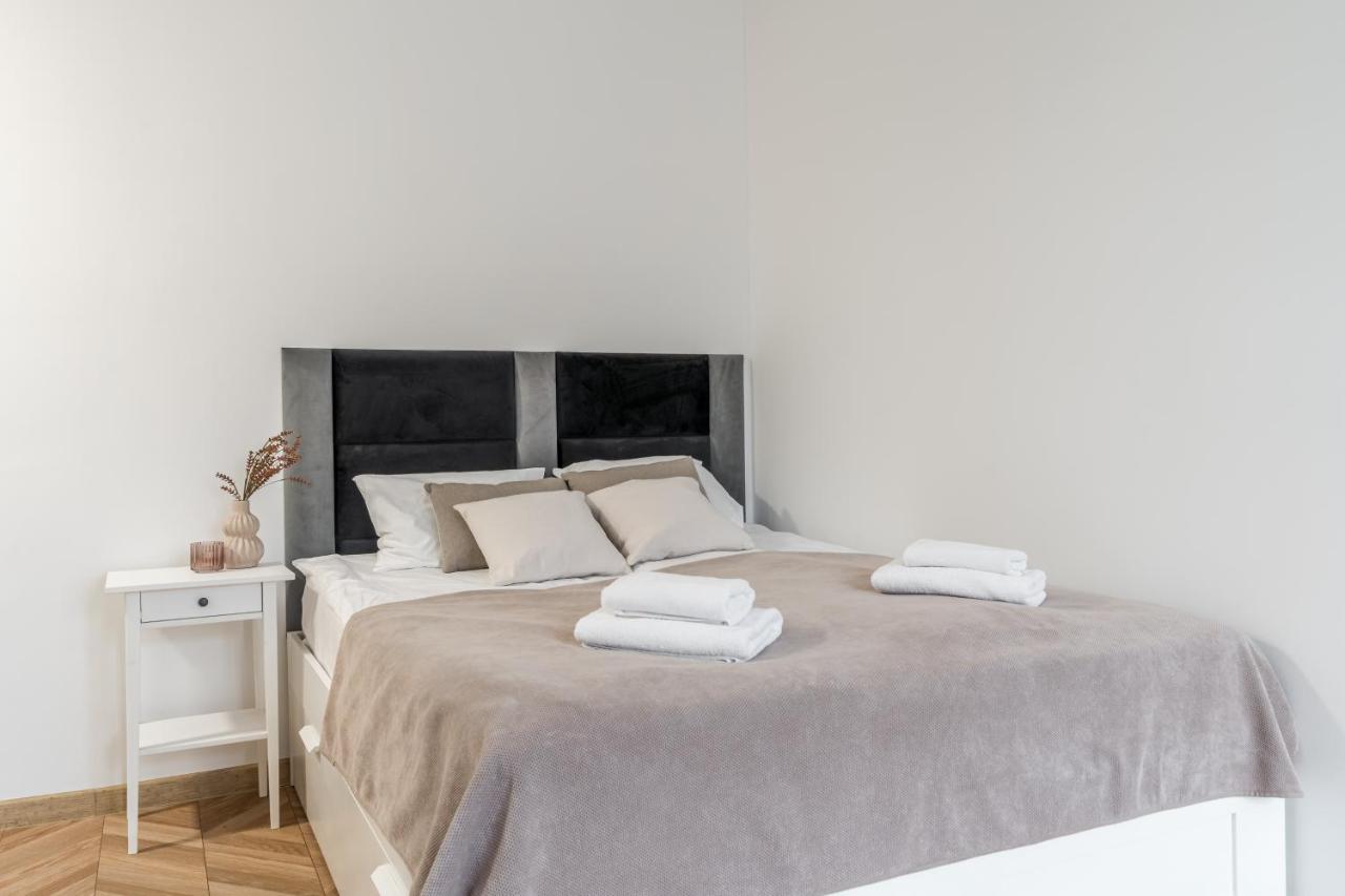 Flatbook - Old Town Apartments Ogarna Gdańsk Zewnętrze zdjęcie